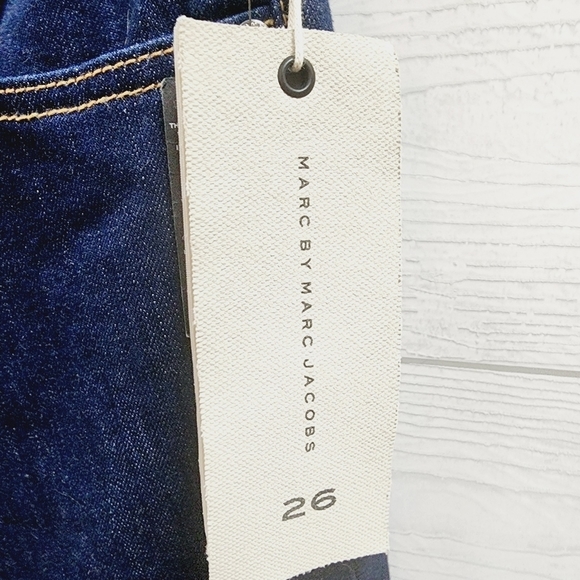 Marc by Marc Jacobs Ella Skinny Crop - Picture 6 of 9